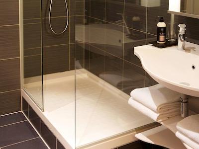 اداجیو وینا سیتی