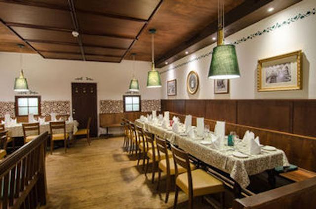 کراون پلازا د پیتر