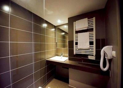 کامفورت سوئیتس لیون است یورکسپو