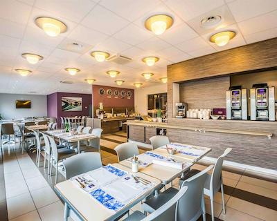 کامفورت سوئیتس لیون است یورکسپو