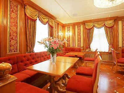 بست وسترن پرمیر رویال پال