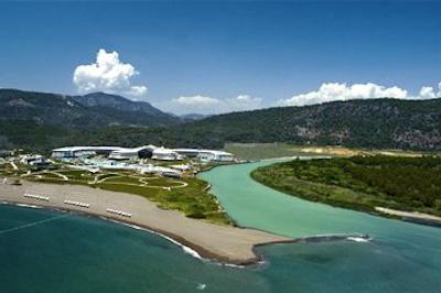 هیلتون دالامان ساریگرم ریزورت اند اسپا