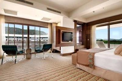 هیلتون دالامان ساریگرم ریزورت اند اسپا