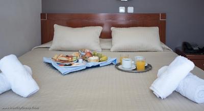 اپیداورس هتل