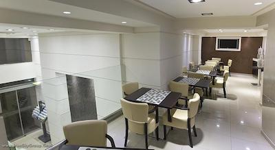 اپیداورس هتل