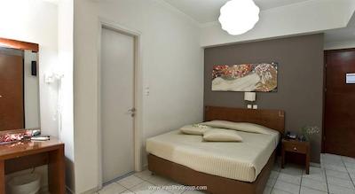 اپیداورس هتل