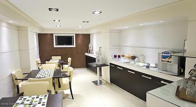 اپیداورس هتل