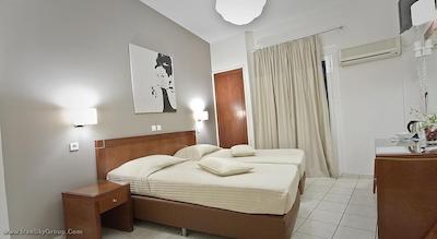 اپیداورس هتل