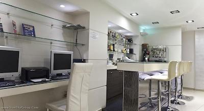 اپیداورس هتل