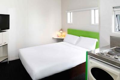 آیبیس باجت اوکلند سنترال