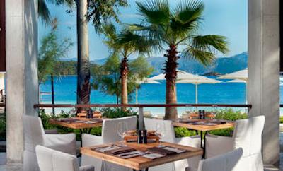 دی ماریس بی (دی-هتل ماریس سابق)