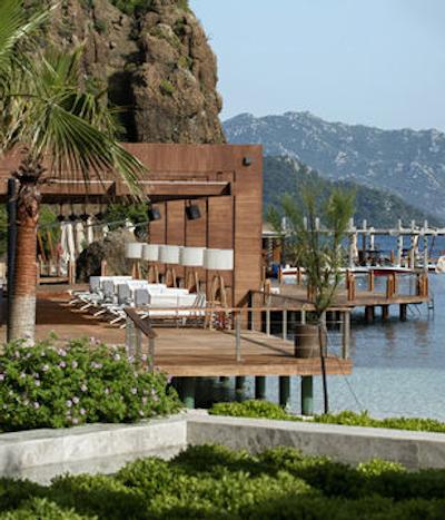 دی ماریس بی (دی-هتل ماریس سابق)