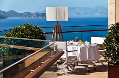 دی ماریس بی (دی-هتل ماریس سابق)