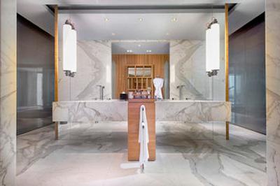 دی ماریس بی (دی-هتل ماریس سابق)