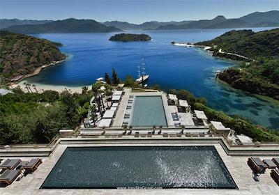 دی ماریس بی (دی-هتل ماریس سابق)