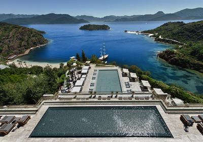 دی ماریس بی (دی-هتل ماریس سابق)