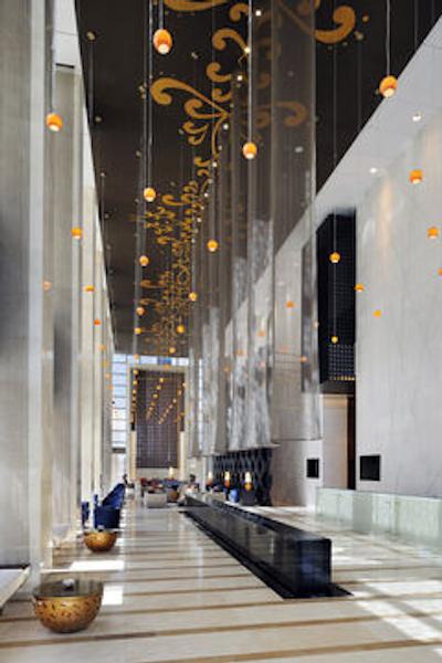 سوترن سان هتل ابوظبی