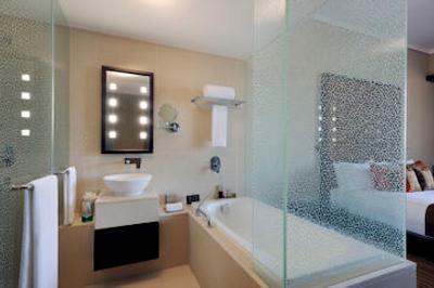 سوترن سان هتل ابوظبی