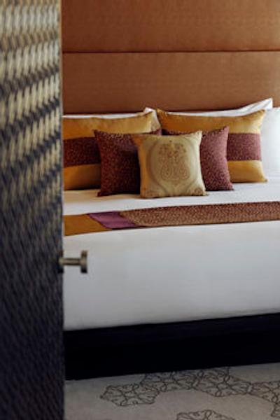 سوترن سان هتل ابوظبی