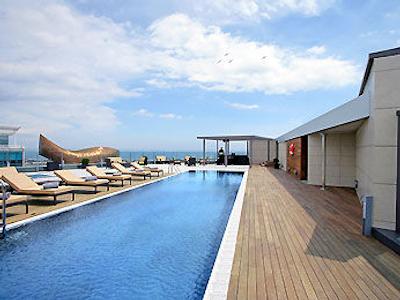 پولمن بارسلونا اسکیپر