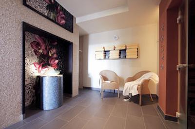 لیندنر هتل ام بلودر