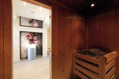 لیندنر هتل ام بلودر