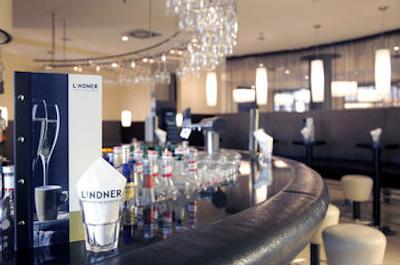 لیندنر هتل ام بلودر