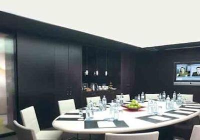 لیندنر هتل ام بلودر