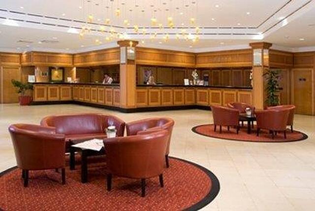 آستریا ترند بوسی
