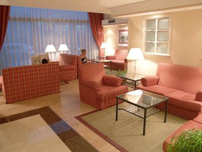 سانوتل استون