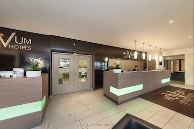 نووم هتل الدیا برلین