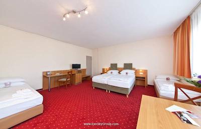 نووم هتل الدیا برلین