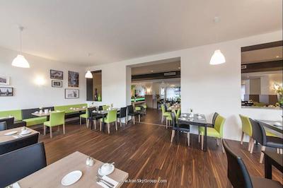 نووم هتل الدیا برلین