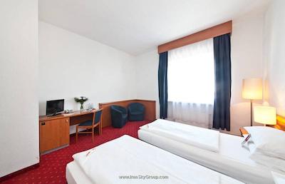 نووم هتل الدیا برلین