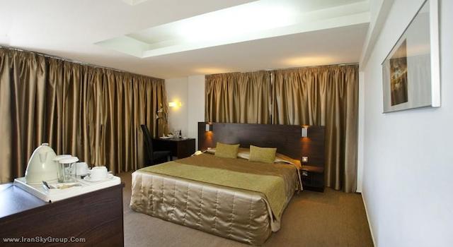 امورگوس بوتیک هتل