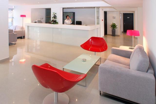 امورگوس بوتیک هتل