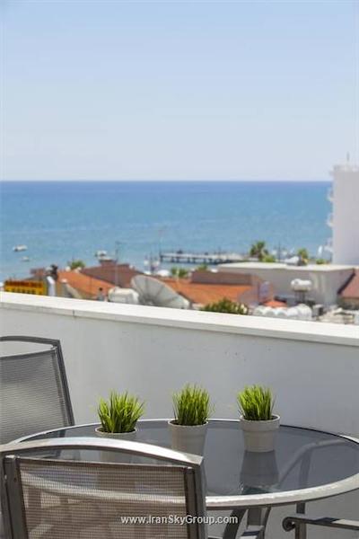 امورگوس بوتیک هتل