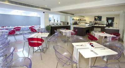 امورگوس بوتیک هتل