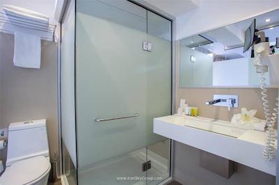 امورگوس بوتیک هتل