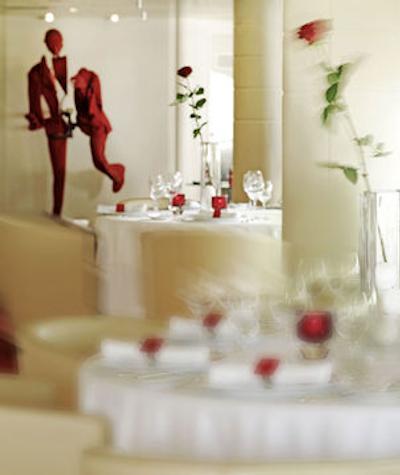 آتناوم اینترکنتینانتال