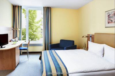 اینترسیتی هتل دوسلدرف