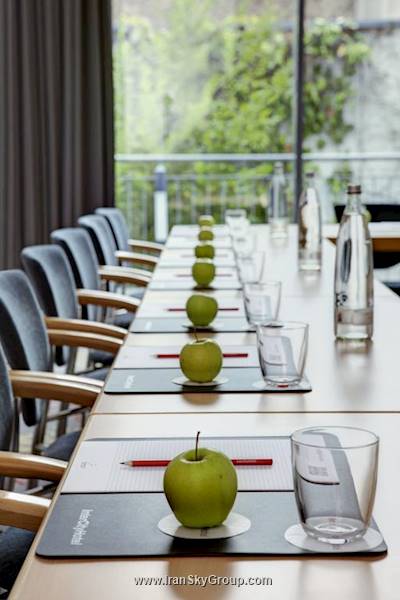 اینترسیتی هتل دوسلدرف