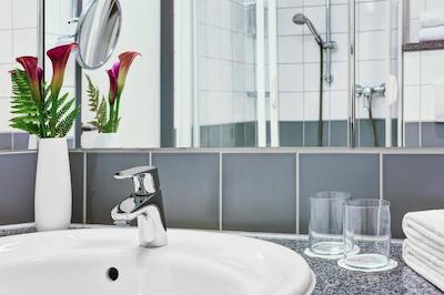 اینترسیتی هتل دوسلدرف