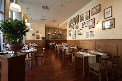 اینترسیتی هتل دوسلدرف