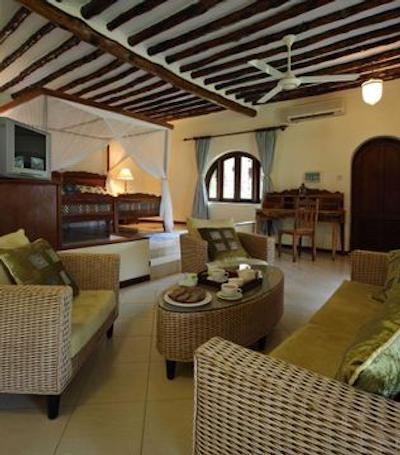 بلوبی بیچ ریزورت اند اسپا