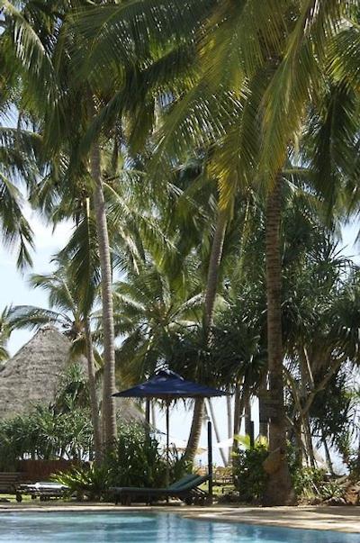 بلوبی بیچ ریزورت اند اسپا