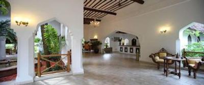 بلوبی بیچ ریزورت اند اسپا