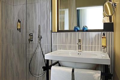 بست وسترن لا ژولیت