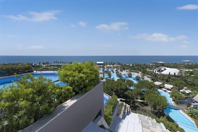 سوسسی لاکچری ریزورت