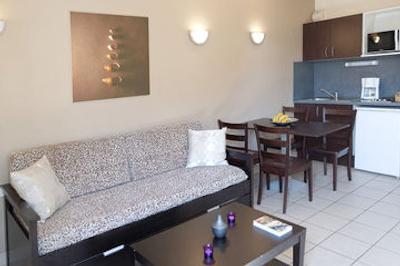 رسید له گرند پرادو